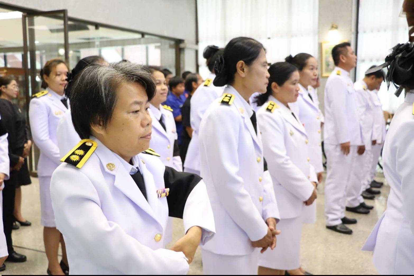 title - ศพส. จัดพิธีลงนามแสดงความอาลัยถวายแด่สมเด็จพระเจ้าลูกเธอ เจ้าฟ้าพัชรกิติยาภา นเรนทิราเทพยวดี กรมหลวงราชสาริณีสิริพัชร มหาวัชรราชธิดา ณ ศาลาพระมิ่งขวัญ ศูนย์ส่งเสริมและพัฒนาอาชีพเสริมนอกภาคการเกษตร (ศูนย์ศิลปาชีพบางไทรฯ (เดิม))